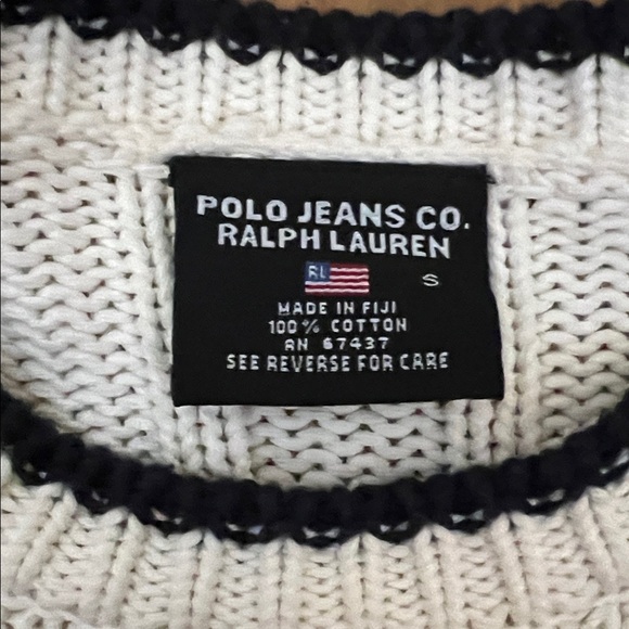 Ralph Lauren Cream Knit Sweater with Flag Design - Picture 3 of 4